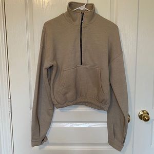 Beige Pullover - Pretty Little Thing